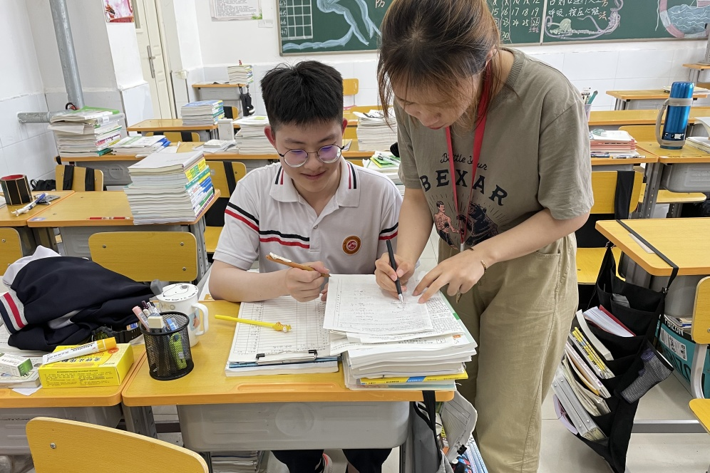 我爱我师——中恒中学高二年级部教师专题报道之单一老师