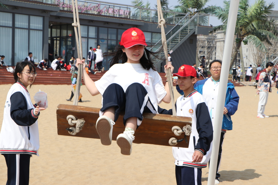 逐梦青春路  踔厉奋发行